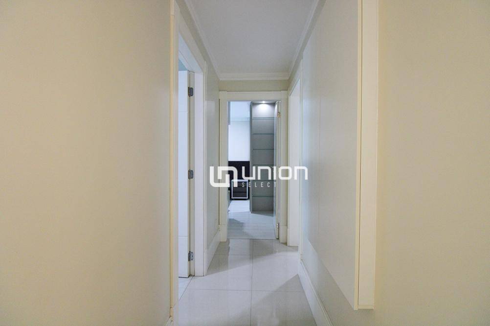 Apartamento à venda com 3 quartos, 140m² - Foto 18