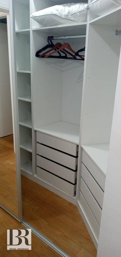 Apartamento para alugar com 2 quartos, 98m² - Foto 23