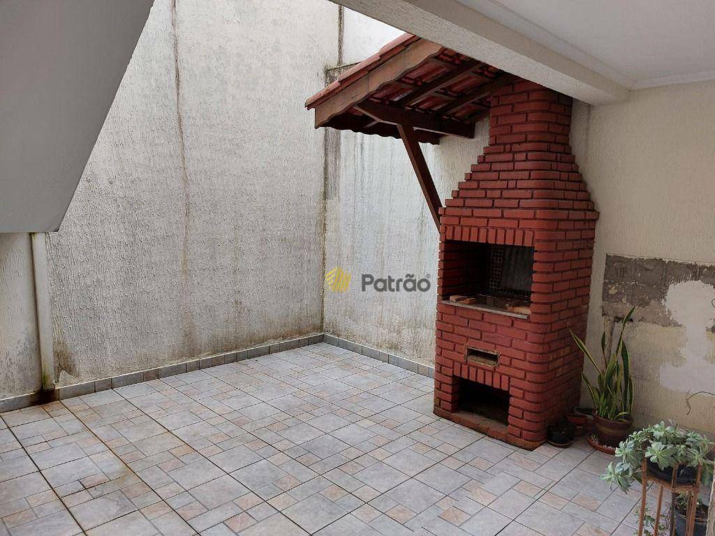 Sobrado à venda com 3 quartos, 256m² - Foto 17