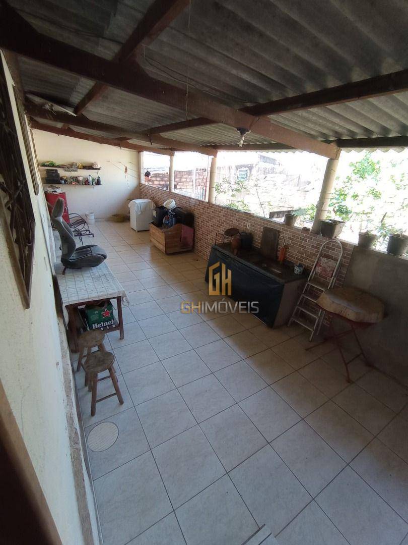 Casa, 3 quartos, 206 m² - Foto 4