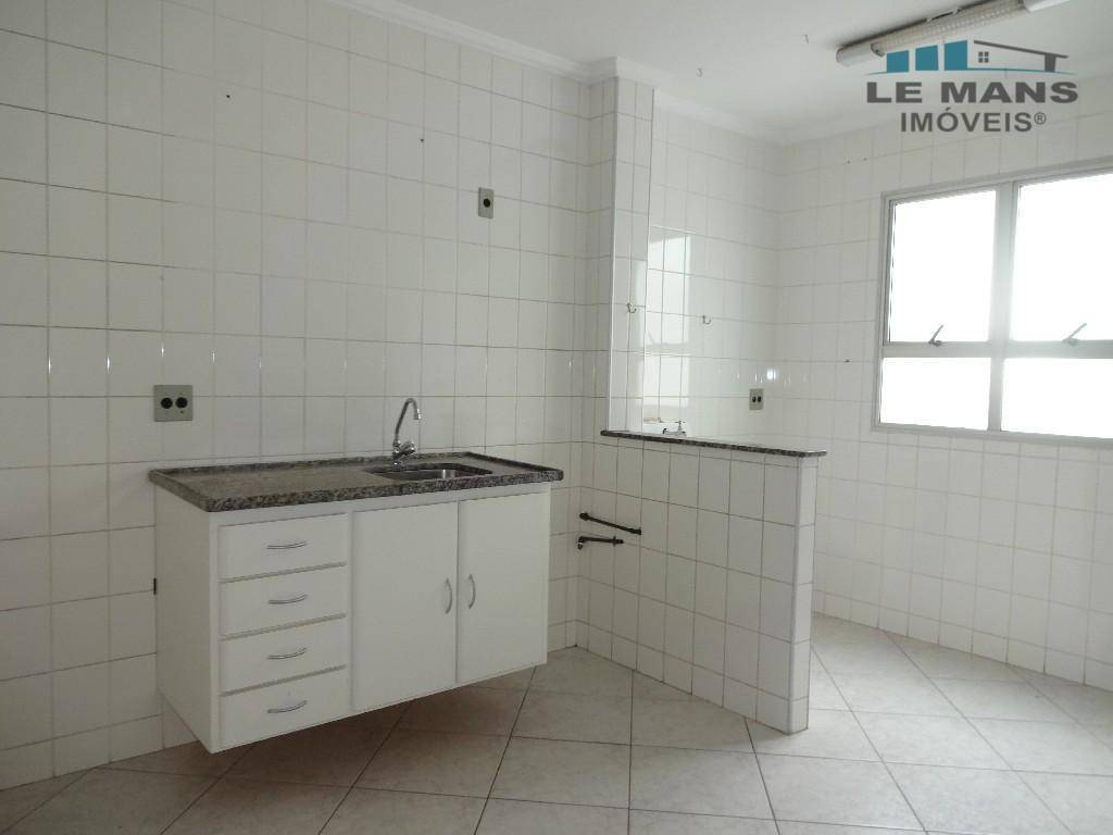 Apartamento à venda com 2 quartos, 54m² - Foto 14