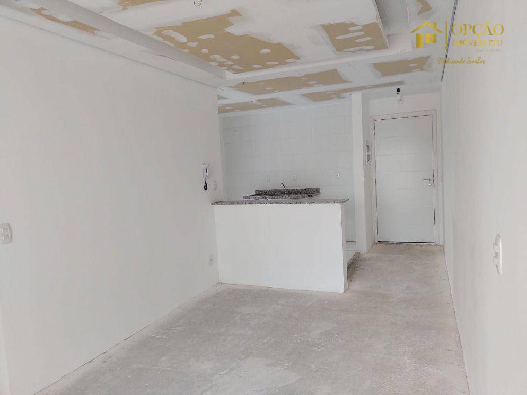 Apartamento à venda com 2 quartos, 70m² - Foto 1