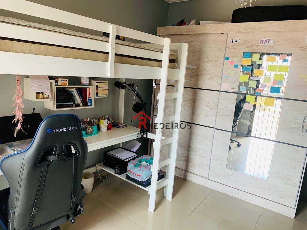 Sobrado à venda com 3 quartos, 220m² - Foto 24