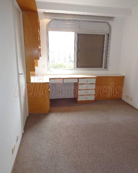 Apartamento à venda com 3 quartos, 226m² - Foto 12