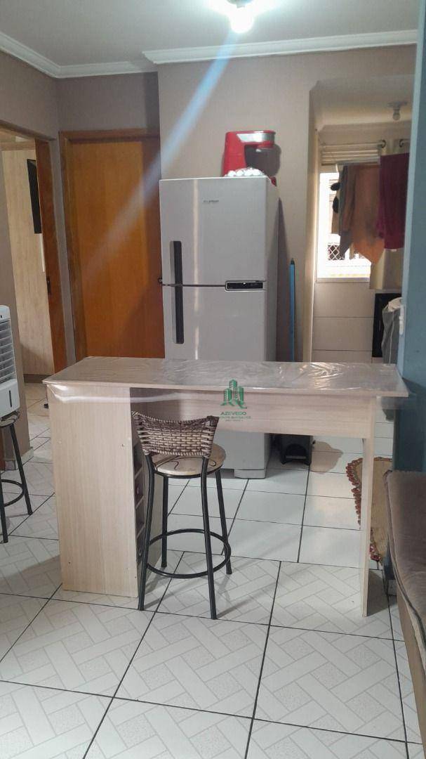 Apartamento à venda com 2 quartos, 42m² - Foto 5