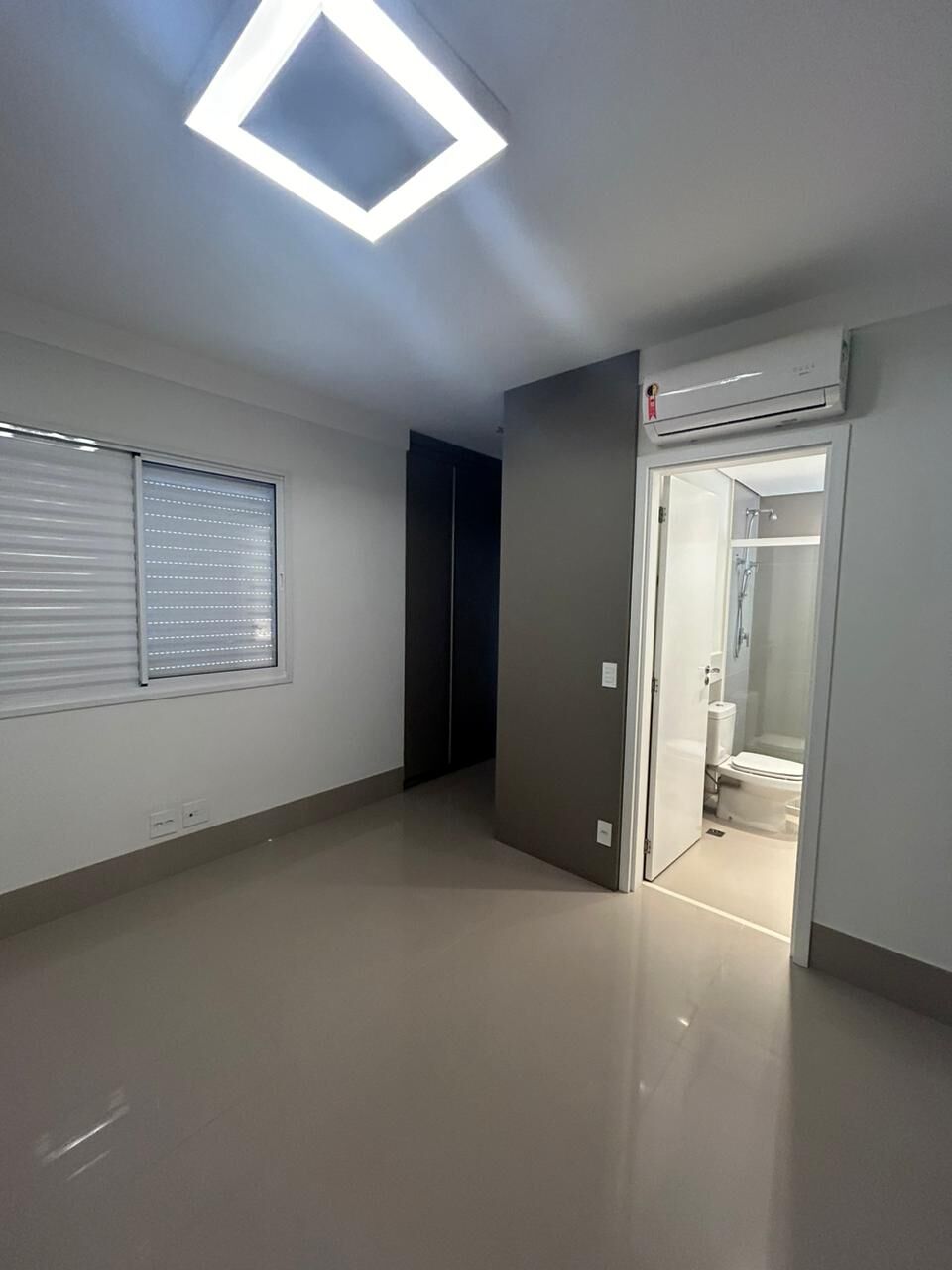 Apartamento à venda com 3 quartos, 145m² - Foto 5