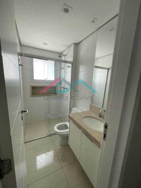 Apartamento para alugar com 3 quartos, 182m² - Foto 14