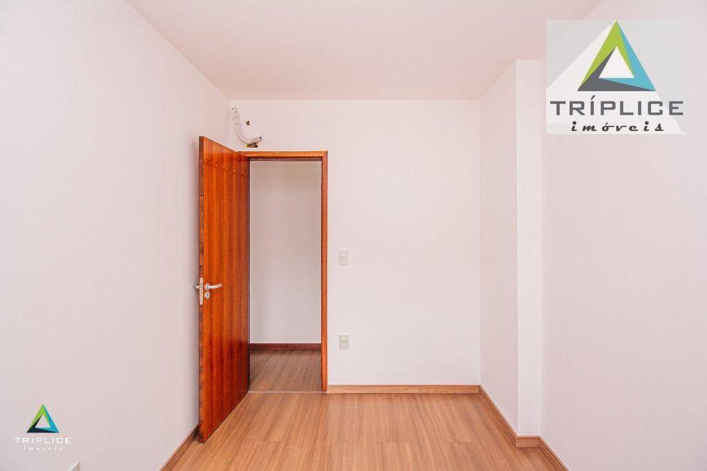 Apartamento à venda com 3 quartos, 81m² - Foto 19