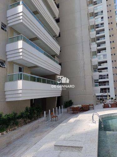 Apartamento à venda com 3 quartos, 153m² - Foto 3