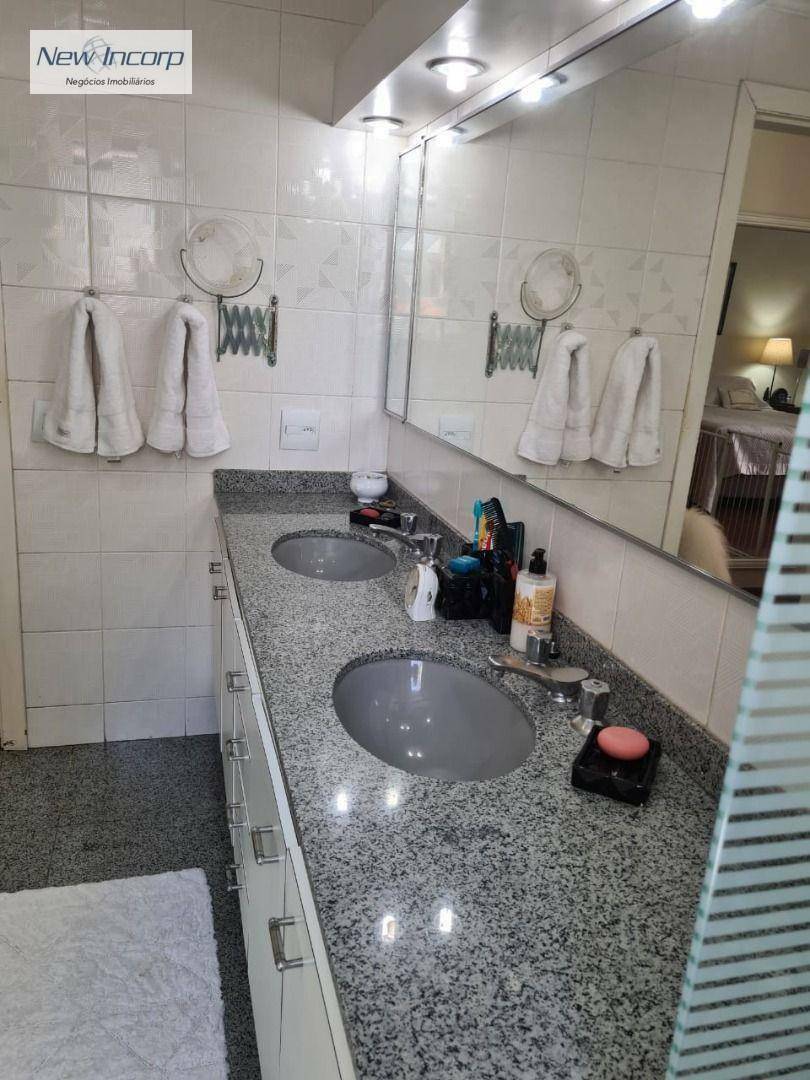 Apartamento à venda com 4 quartos, 182m² - Foto 20