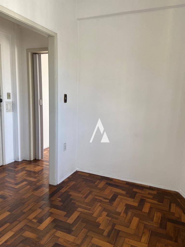 Apartamento à venda com 2 quartos, 39m² - Foto 9