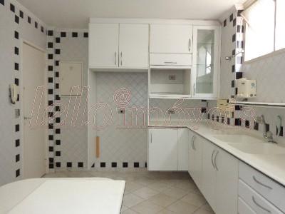 Apartamento para alugar com 2 quartos, 86m² - Foto 9