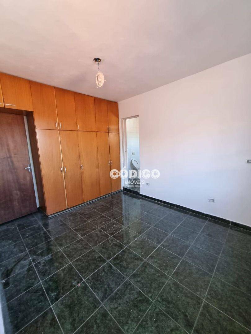 Sobrado para alugar com 3 quartos, 110m² - Foto 5