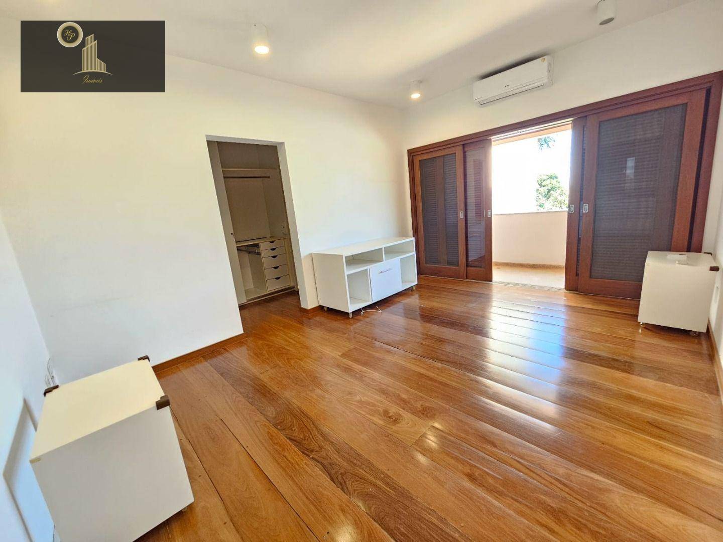 Casa de Condomínio à venda com 4 quartos, 450m² - Foto 45