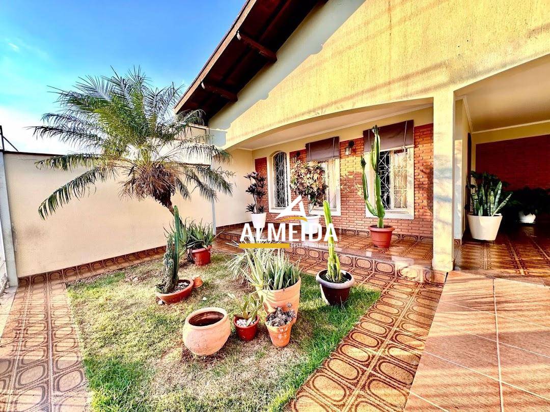 Casa, 3 quartos, 192 m² - Foto 4