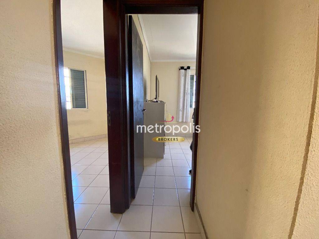 Sobrado à venda com 7 quartos, 317m² - Foto 74