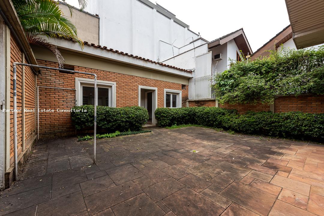 Casa à venda com 4 quartos, 960m² - Foto 39