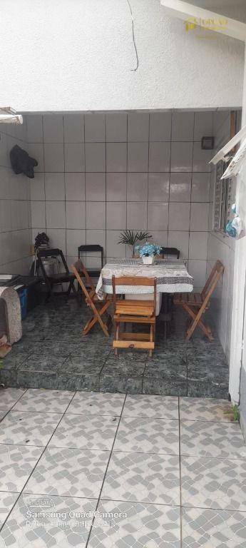 Casa à venda com 2 quartos, 67m² - Foto 14