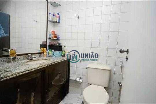 Apartamento à venda com 2 quartos, 80m² - Foto 17