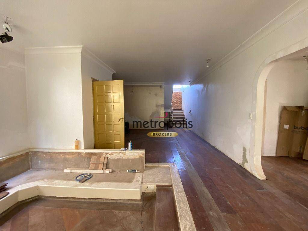 Sobrado para alugar com 3 quartos, 282m² - Foto 9