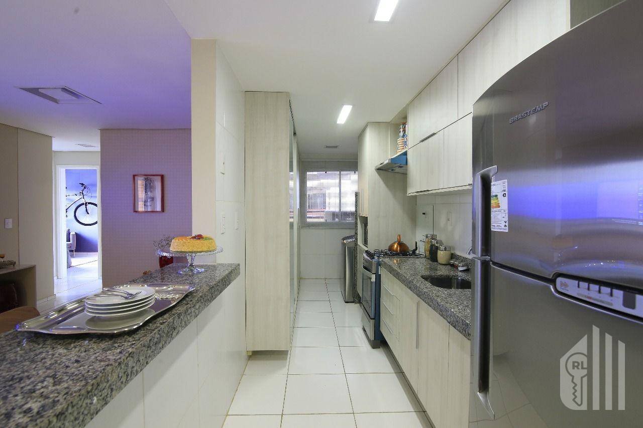 Apartamento à venda com 3 quartos, 75m² - Foto 5