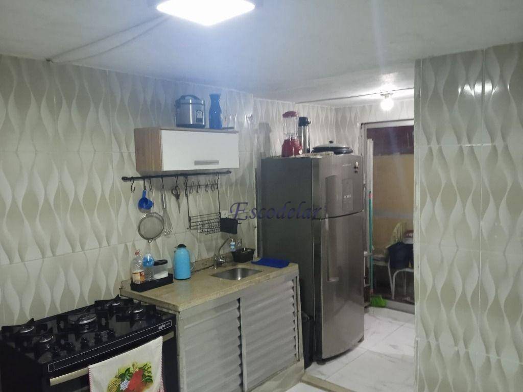 Sobrado à venda com 4 quartos, 150m² - Foto 3