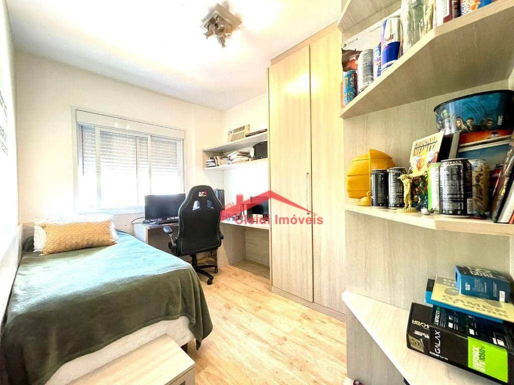 Apartamento à venda com 3 quartos, 115m² - Foto 9