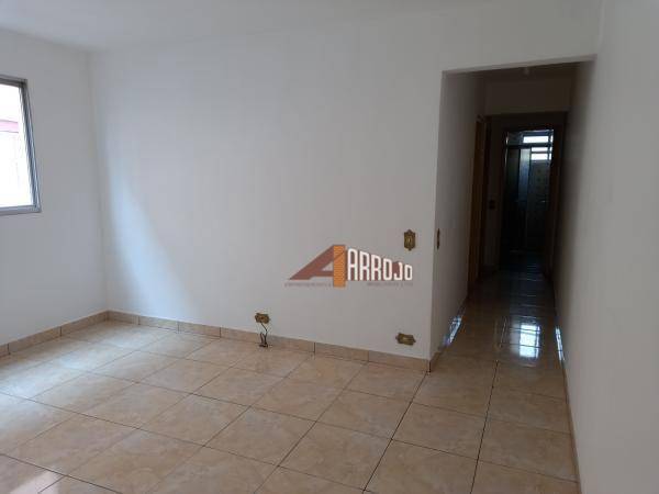 Apartamento à venda com 2 quartos, 56m² - Foto 1