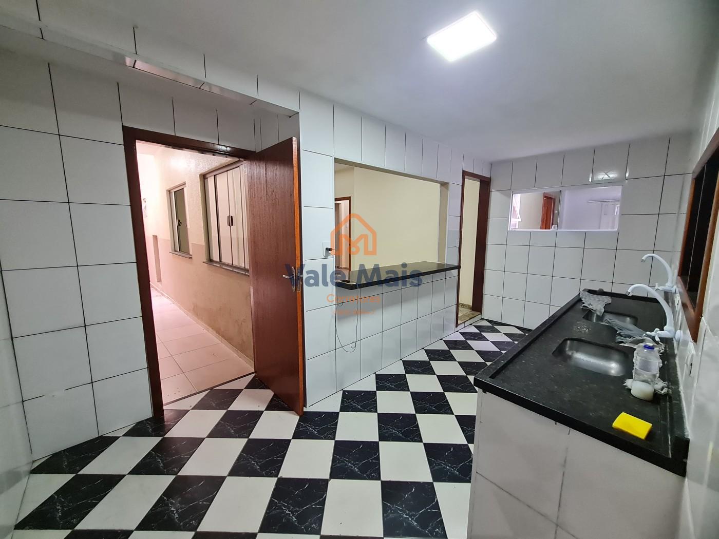 Casa à venda com 4 quartos, 165m² - Foto 6