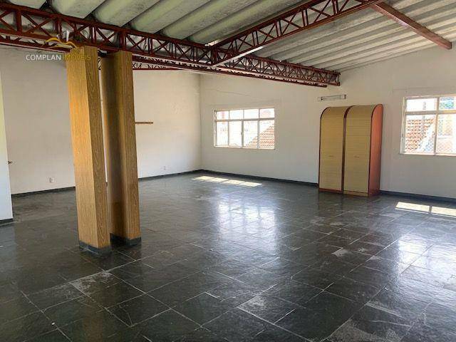 Casa à venda com 3 quartos, 600m² - Foto 23