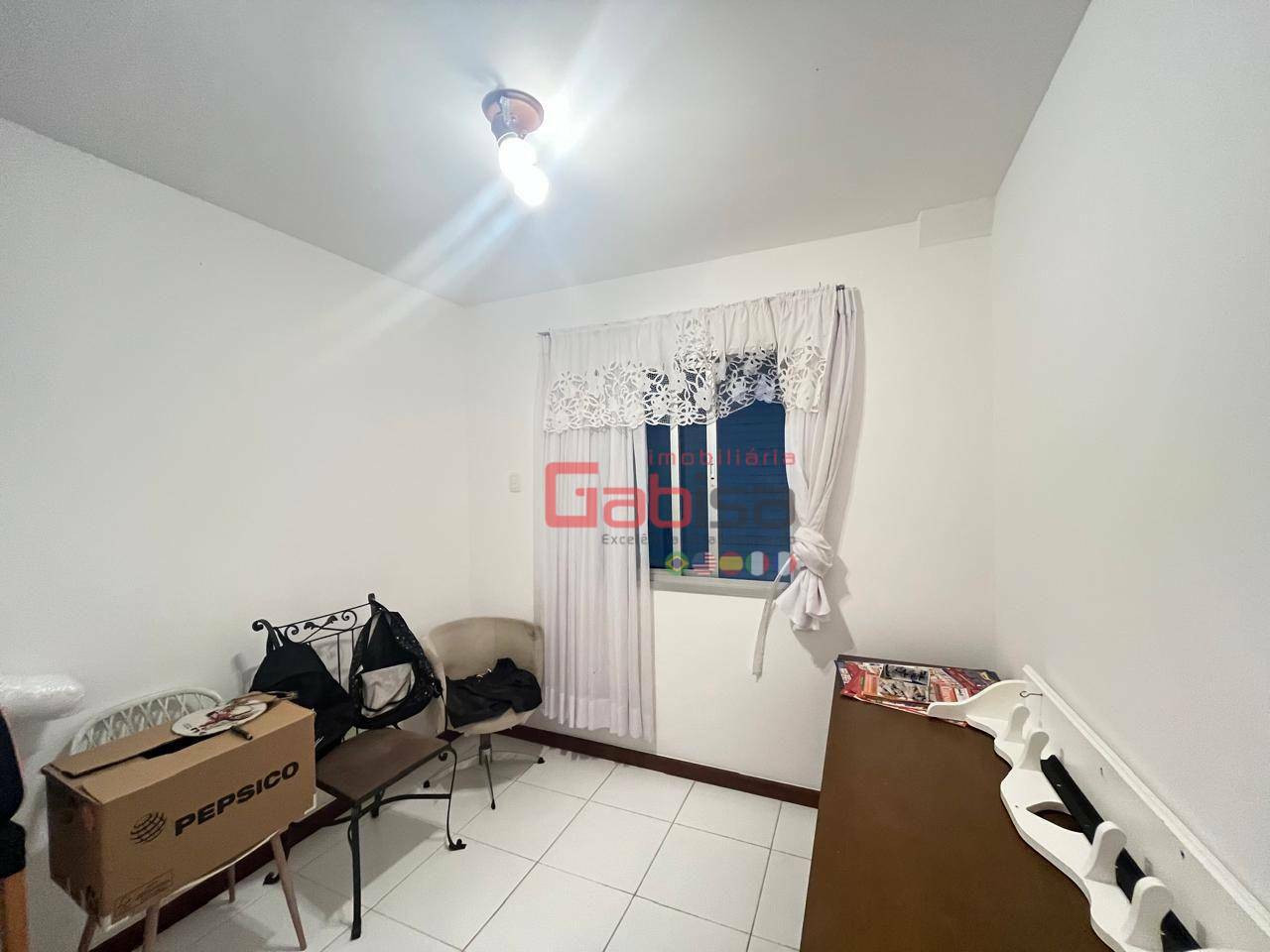Apartamento para alugar com 3 quartos, 157m² - Foto 13