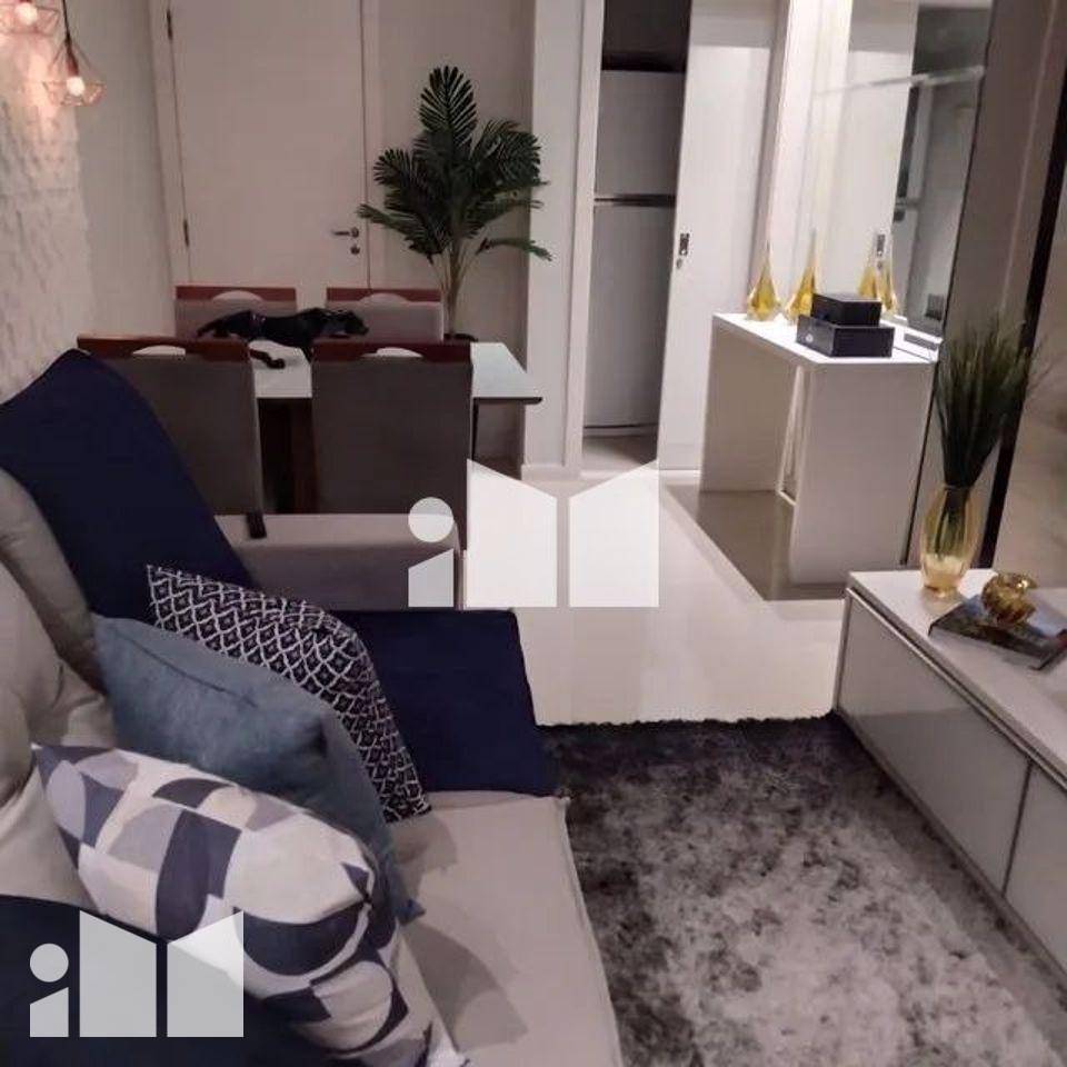 Apartamento à venda com 2 quartos, 65m² - Foto 3