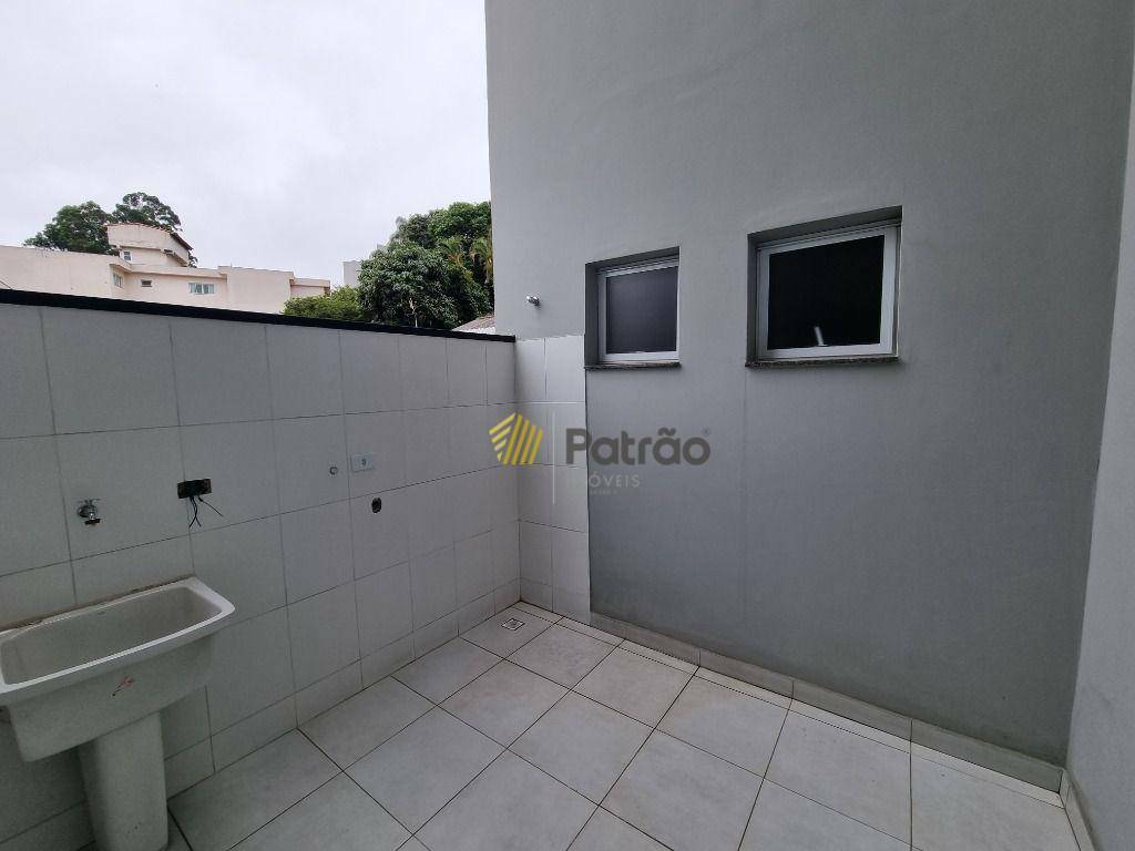 Apartamento à venda com 2 quartos, 60m² - Foto 5