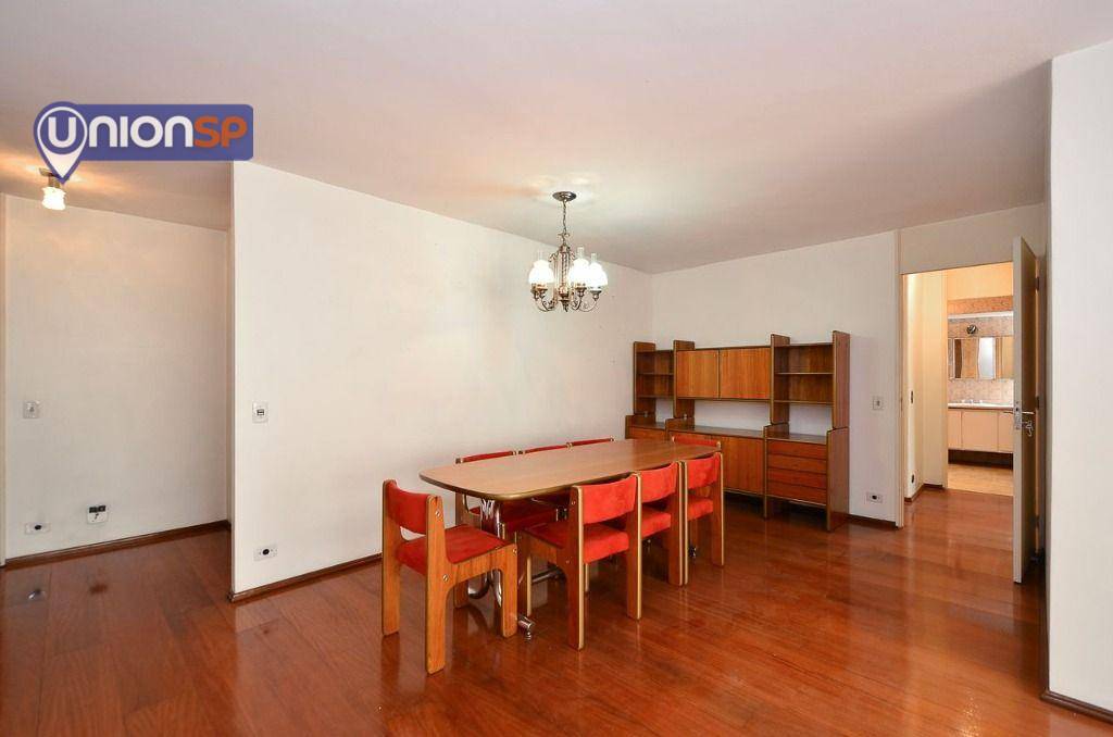 Apartamento à venda com 3 quartos, 127m² - Foto 5