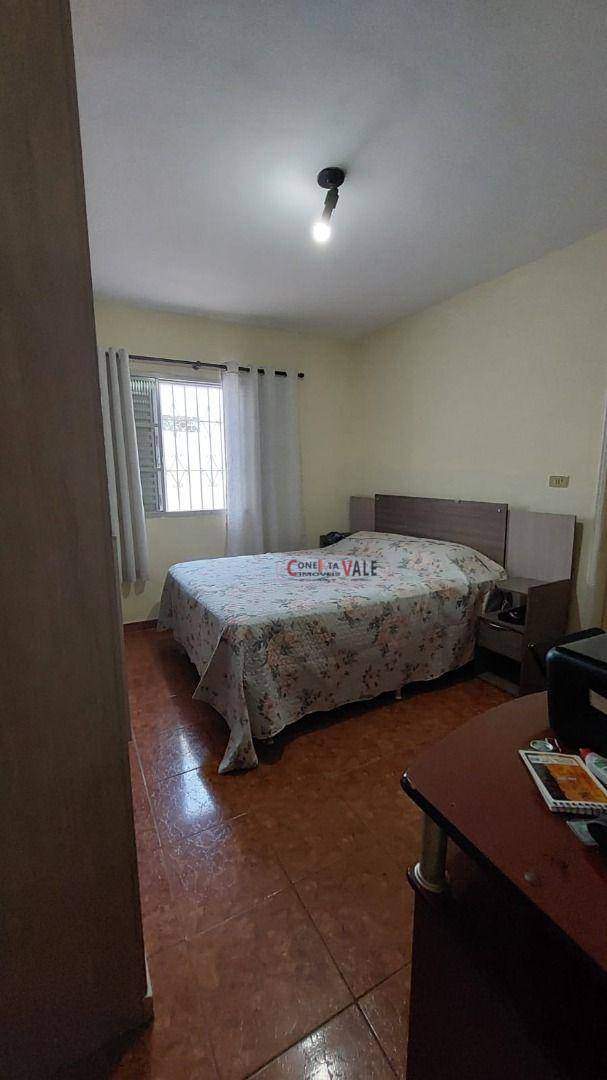 Casa à venda com 3 quartos, 220m² - Foto 12