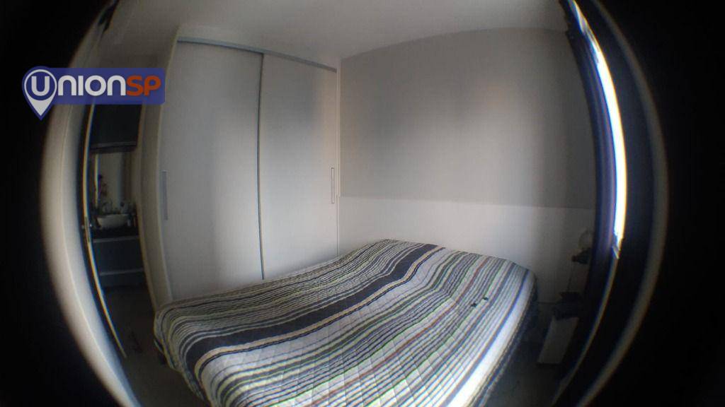 Apartamento à venda com 1 quarto, 40m² - Foto 2