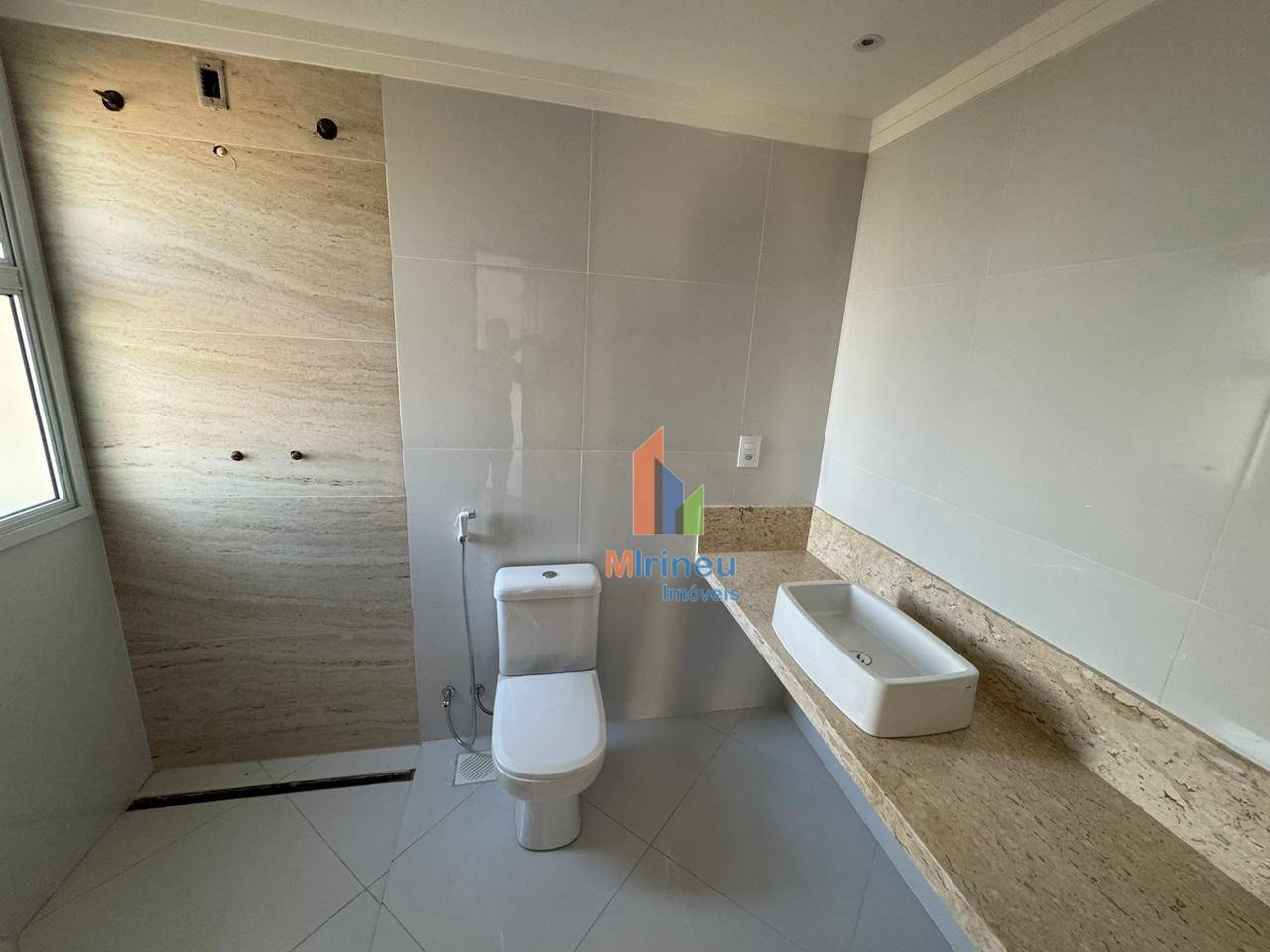 Apartamento à venda com 3 quartos, 110m² - Foto 25