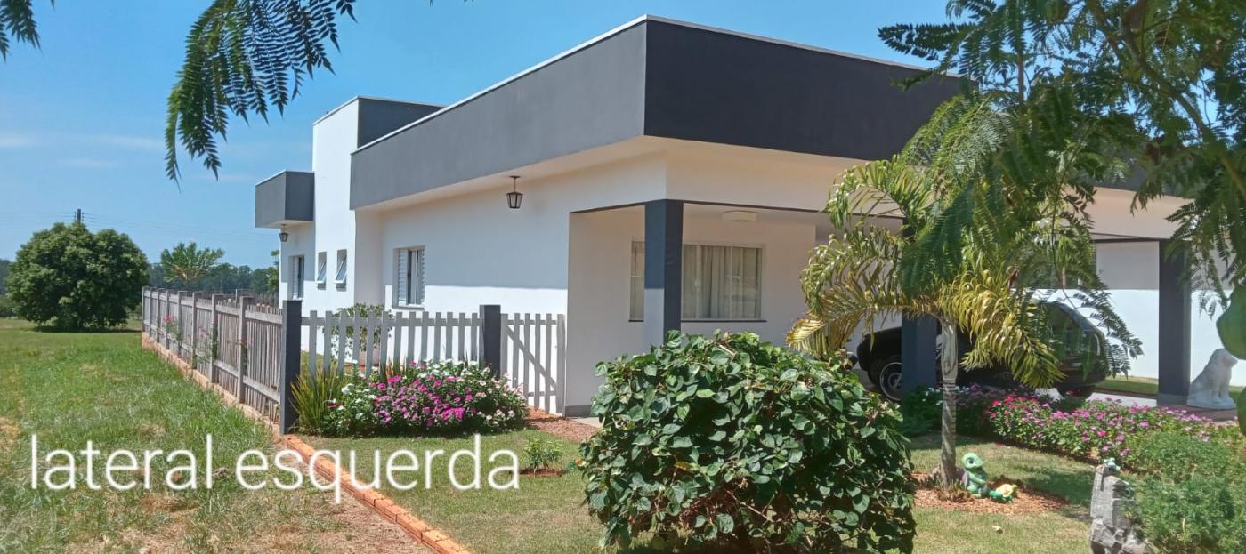 Casa de Condomínio à venda com 2 quartos, 170m² - Foto 3