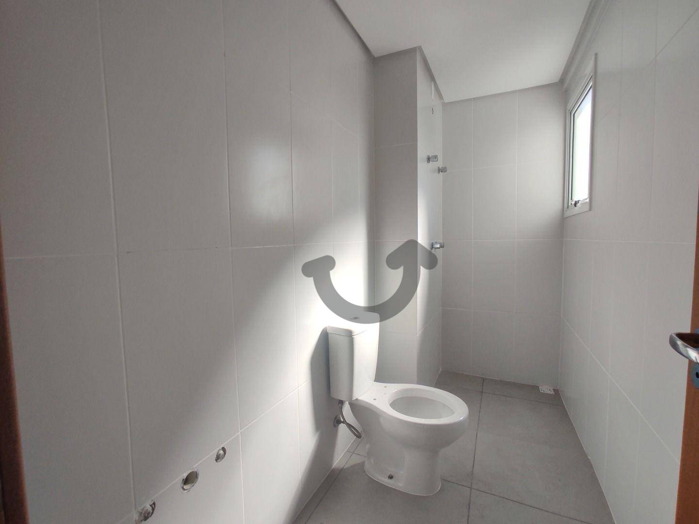 Apartamento para alugar com 3 quartos, 121m² - Foto 11