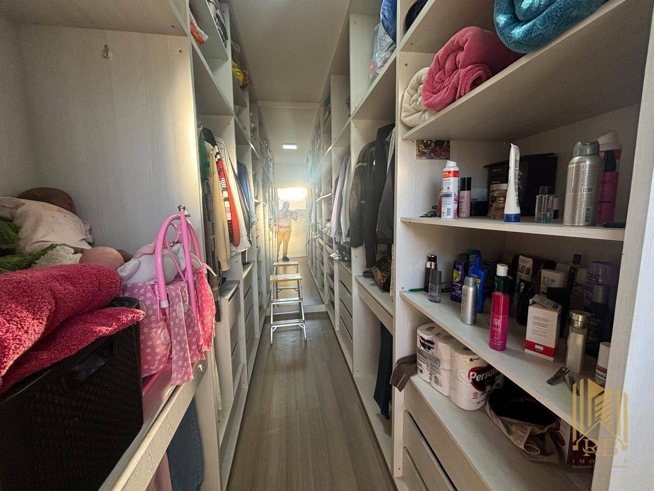 Casa à venda com 3 quartos, 320m² - Foto 28