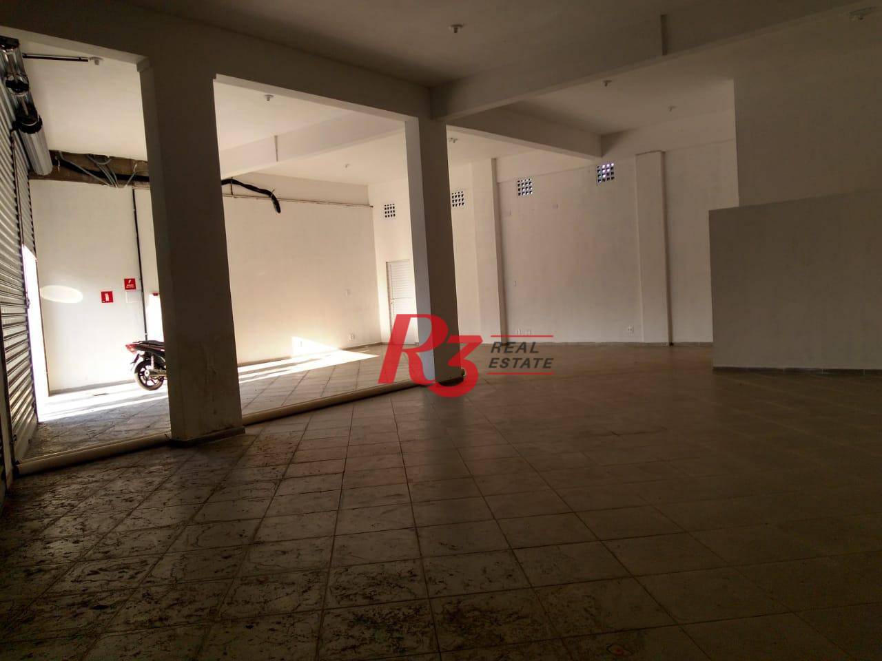Loja-Salão, 140 m² - Foto 1