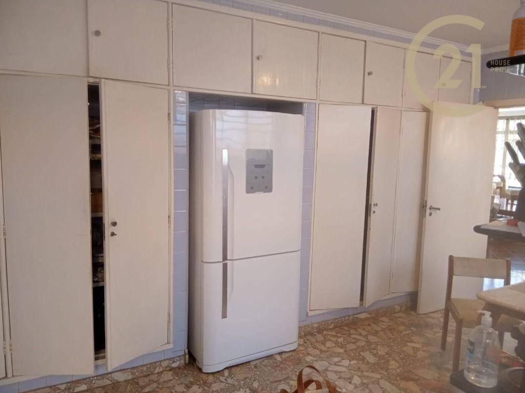 Sobrado à venda com 4 quartos, 377m² - Foto 72