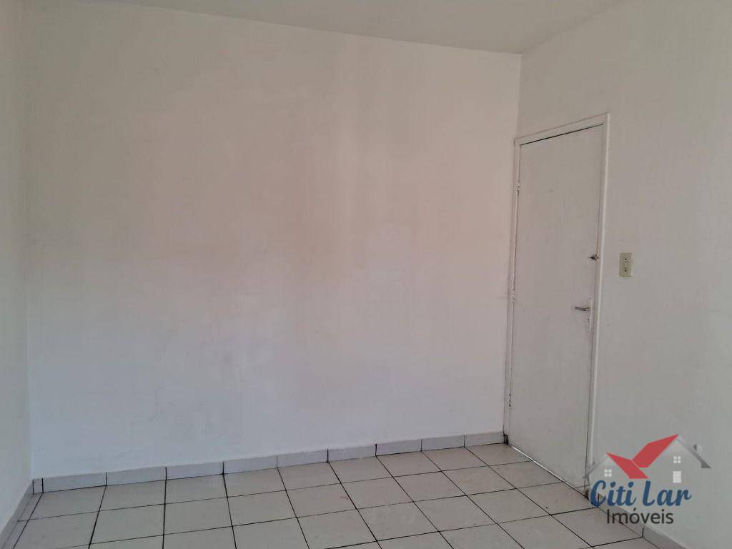 Casa para alugar com 1 quarto, 38m² - Foto 12