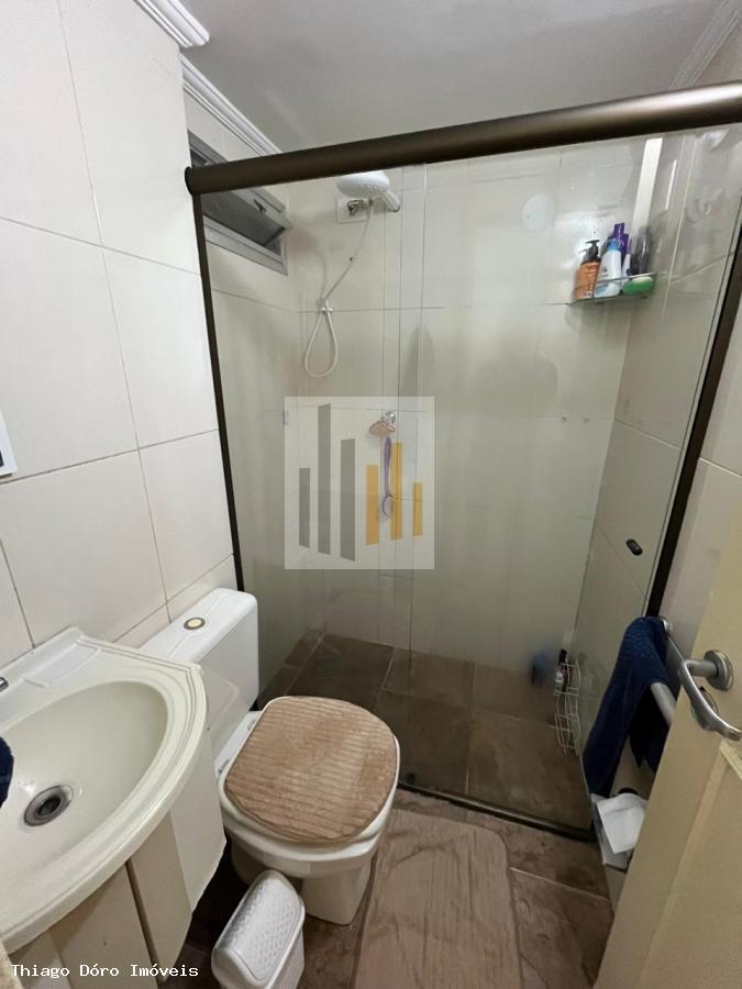 Apartamento à venda com 3 quartos, 70m² - Foto 6