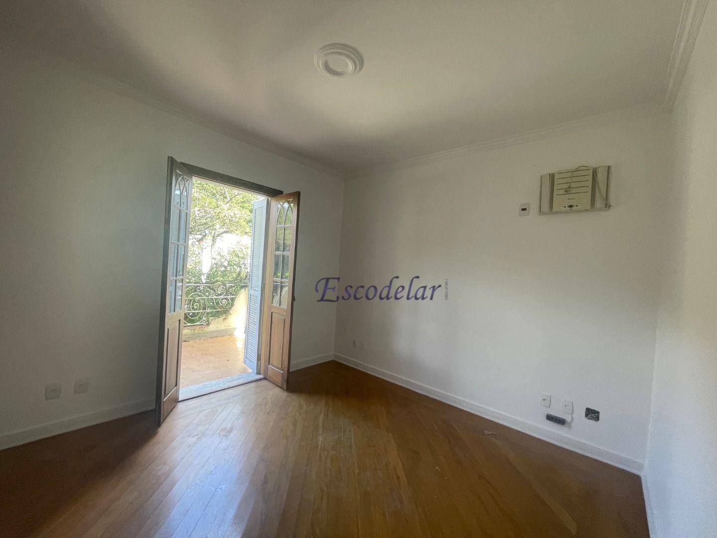 Casa para alugar com 4 quartos, 260m² - Foto 33