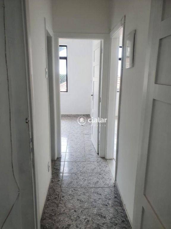 Apartamento para alugar com 2 quartos, 70m² - Foto 12