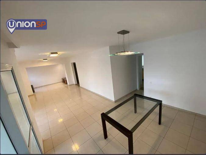 Apartamento à venda com 3 quartos, 175m² - Foto 4