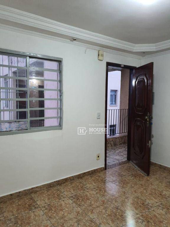 Apartamento à venda com 2 quartos, 44m² - Foto 2