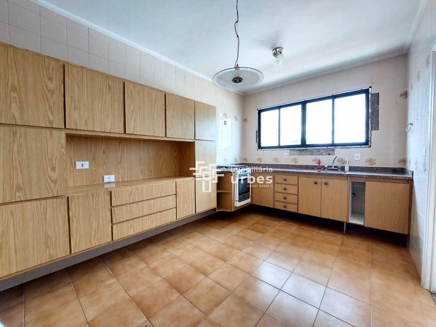 Apartamento para alugar com 3 quartos, 166m² - Foto 7
