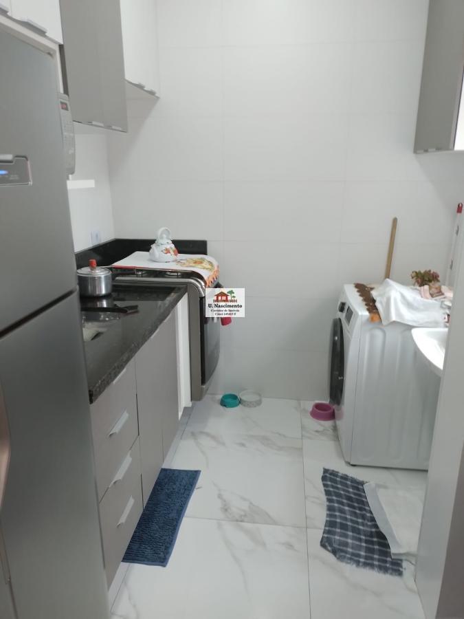 Apartamento à venda com 2 quartos, 43m² - Foto 2